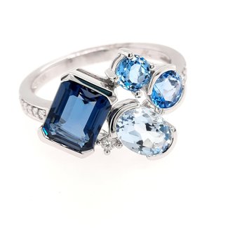 Diamond and Blue Topaz Cluster Ring (3.08ctw)