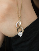 TQ Original diamond (0.63 ctw) "Mistletoe" pendant 14k yellow gold