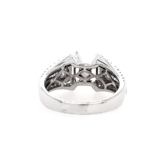 Diamond (0.95ctw) baguette/round bridal setting, 14k white gold 6.1 gr