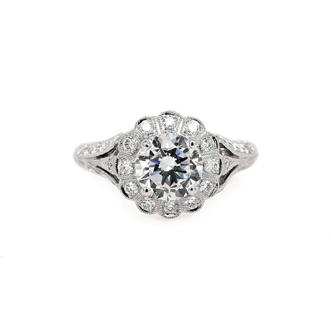 Diamond (0.46 ctw) hand engraved halo setting CZ ctr 14k white gold 3.2  gr
