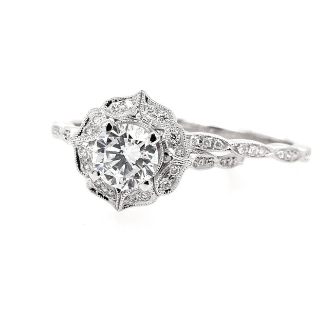 Diamond (0.19 ctw) vintage halo bridal setting with band, 14k white gold
