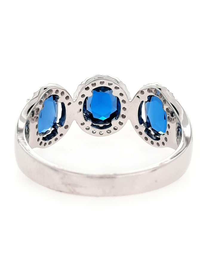 London Blue Topaz Ring  (1.80 ctw)