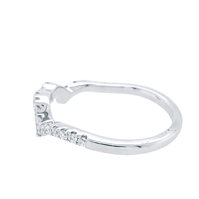 Diamond (0.23 ctw) contour band 14k white gold 1.9 gr