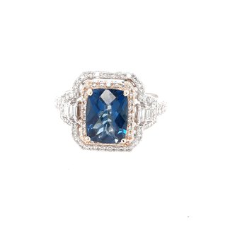 London blue topaz(2.9ct) & diamond (0.50ctw) ring 14k yellow & white gold 4.8gr