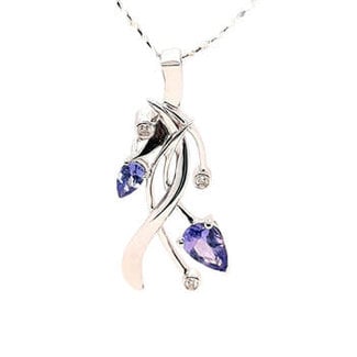 TQ Original tanzanite "Embrace" pendant, sterling silver