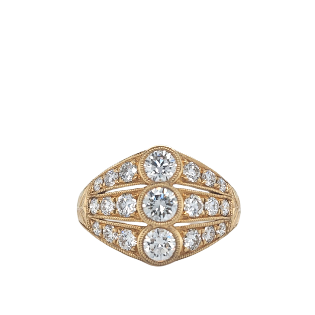 Diamond (1.63 ctw) vintage style ring, 14k yellow gold