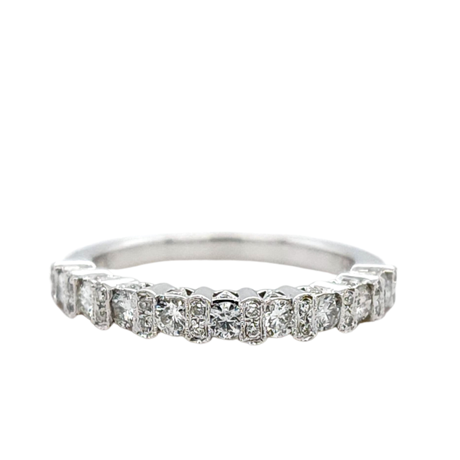 Diamond (0.53 ctw) alternating round band 14k white gold