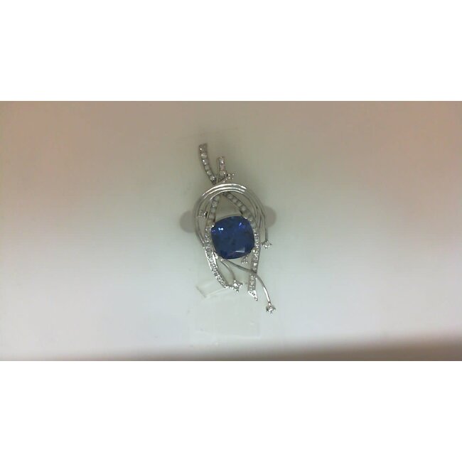 TQ Tanzanite (9.03 ct) & diamond (0.50 ctw) pendant 14k white gold