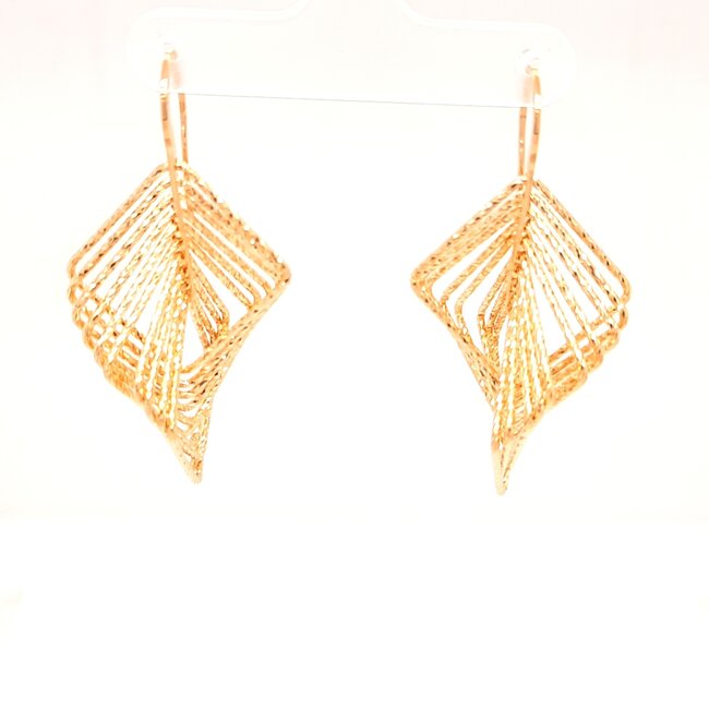 S/S with yellow gold plated 3D Italian earrings