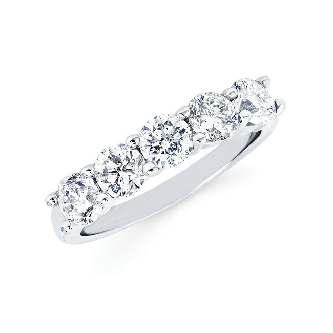 Diamond (1.5ctw) 5-stone prong anniversary band 14k white gold