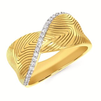 Diamond (0.16 ctw) textured gold crossover ring 14k yellow gold