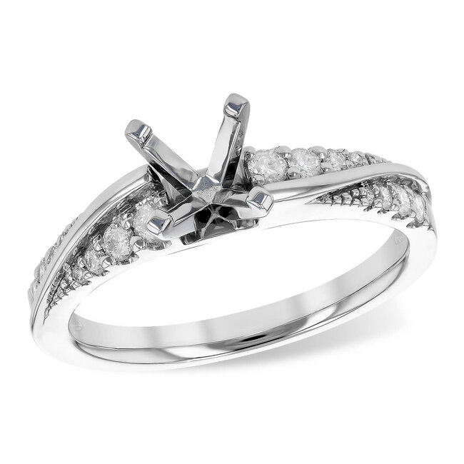 Diamond (0.24 ctw)  twist setting, 14k white gold 3.7 gr
