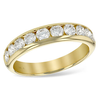 Diamond (1.00ctw) 10 stone channel set  band, 14k yellow gold 2.7 gr