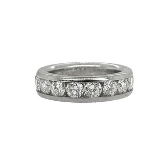 Diamond (2.00ctw) channel set band, 14k white gold 9.2 gr