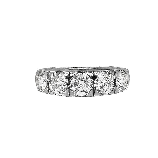 Men's diamond (2.46 ctw)  5 stone band 18k white gold 8.1 gr