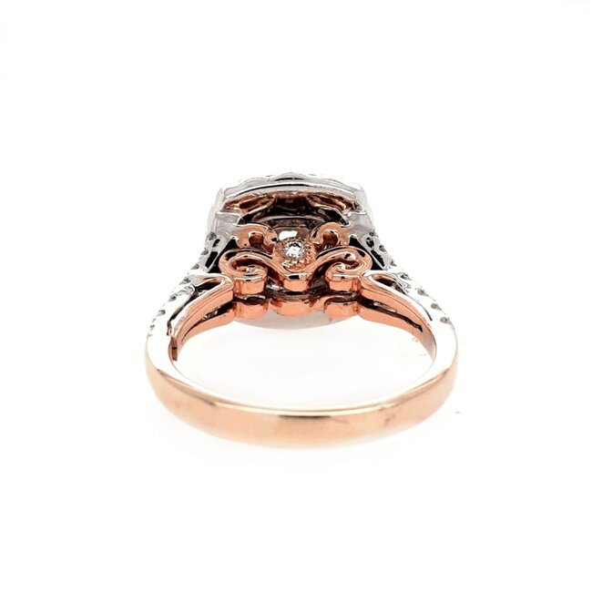 Diamond (0.90ctr/2.15ctw) square halo round center ring, 18k white gold 6.2 gr