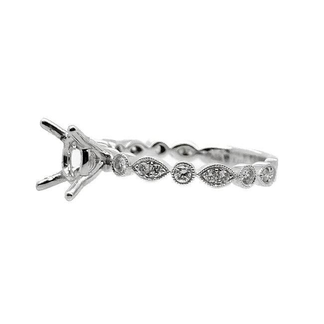 Diamond (0.27ctw) round & marquise setting, 14k white gold 2.7 gr