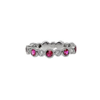 Ruby (0.60ctw) & diamond (0.13ctw) bezel set ring, 18k white gold 4.2 gr