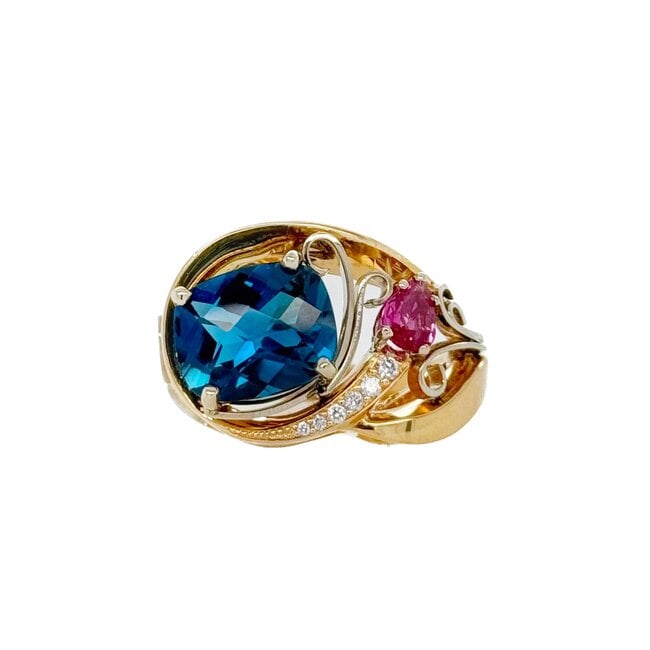 TQ blue topaz, pink tourmaline & diamond ring (4.5 ctw) 14k yellow gold 10.1 gr