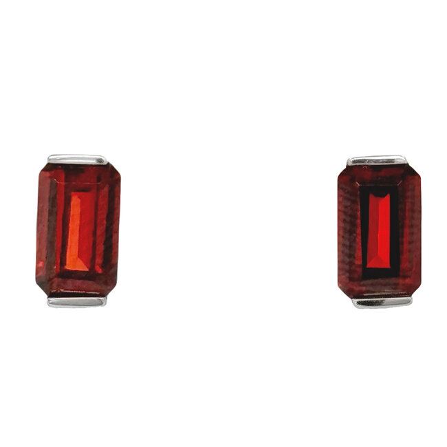 Garnet (3.25 ctw) rectangle stud earrings 14k white gold