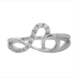 Diamond (0.14ctw) heart ring, 14k white gold
