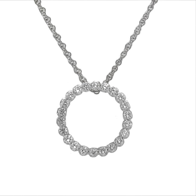Diamond (0.50 ctw) circle pendant, 14k white gold