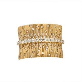 Diamond (0.67 ctw) wide band ring 14k yellow gold