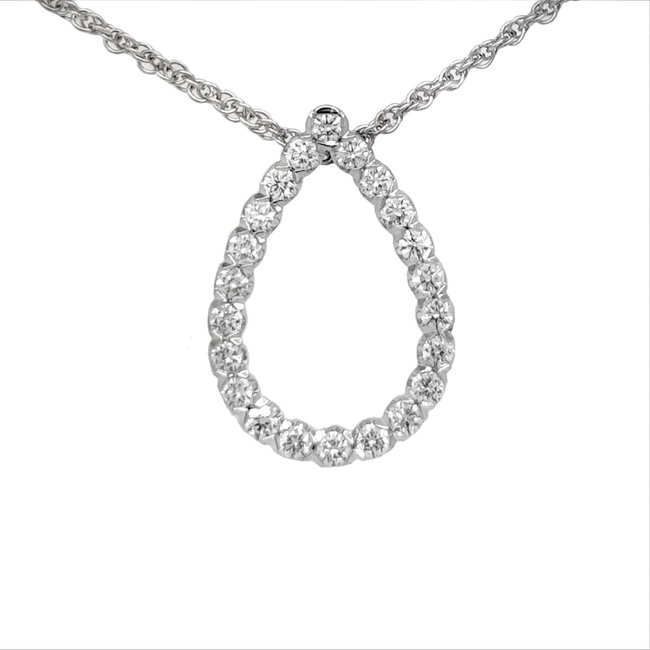 Diamond(0.50ctw) tear drop necklace, 14k white gold
