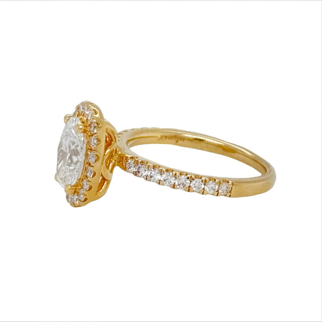 LAB oval diamond (1.50ctr/2.0 ctw) halo setting, 14k yellow gold 4.0 gr