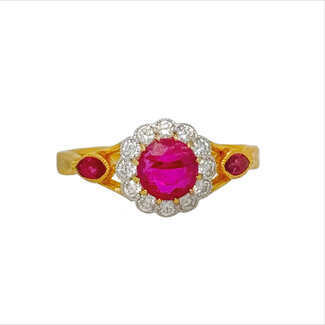 Ruby (0.89 ctr 1.06 ctw) & diamond ( 0.22 ctw ) ring 14k yellow gold 2.1gr