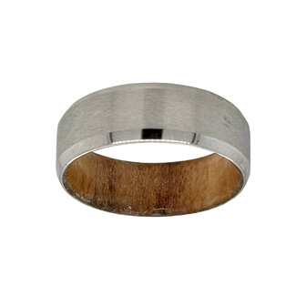 8mm cobalt bevel satin finish center polished edge w/ maple sleeve sz 10
