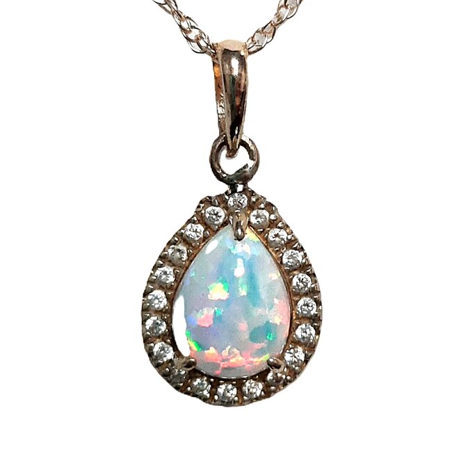 Opal (1.5 ct) & diamond (0.20 ctw) pear pendant w/chain 10k yellow gold 2.0gr