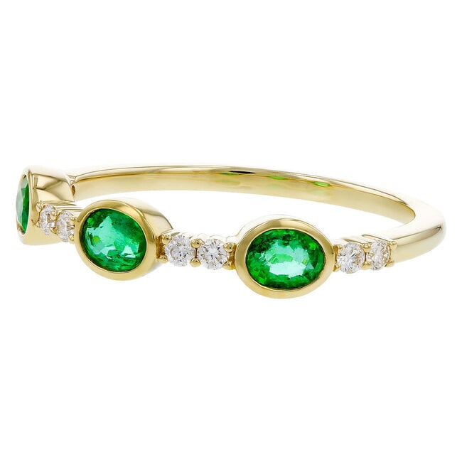 Emerald (0.58 ctw) & diamond (0.46 ctw) band 14k yellow gold 1.8 gr