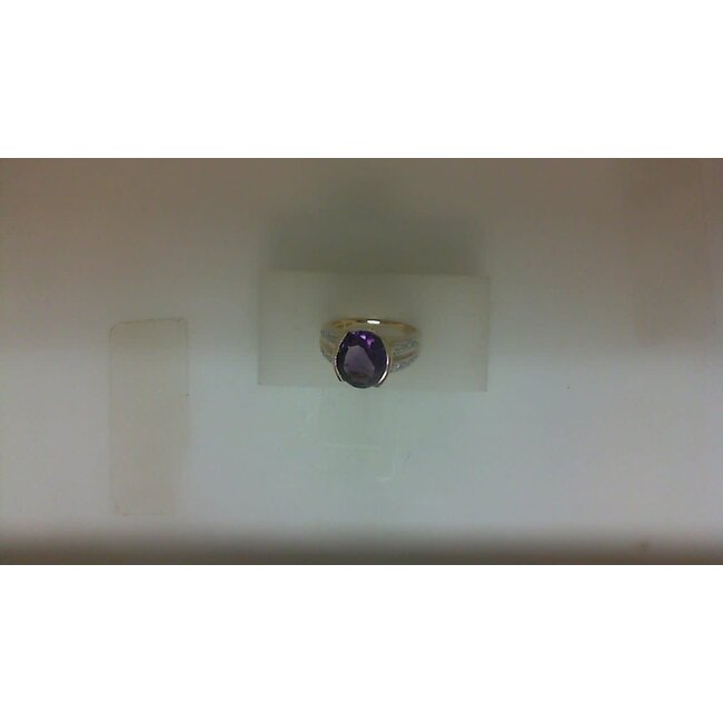 Amethyst & diamond (5.0 ctw) semi bezel set ring 14k yellow gold