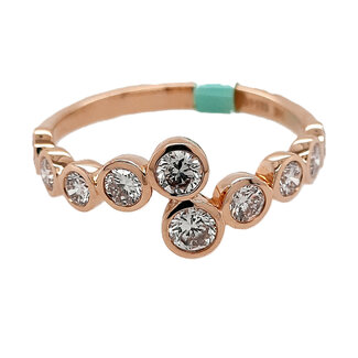 LAB GROWN Diamond (0.76 ctw) graduated bezel set ring 14k yellow gol 2.3 gr