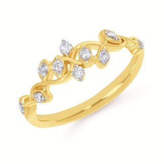 **Diamond (0.20 ctw) floral vine band 14k yellow gold
