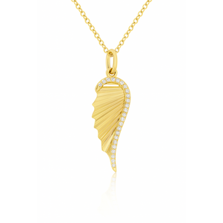 Diamond (0.06 ctw) diamond cut angel wing pendant w/chain 14k yellow gold