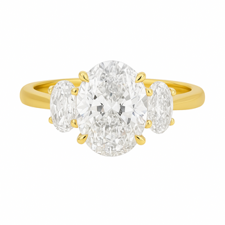 LAB GROWN Diamond (3.89 ctw) oval 3 stone ring 14k yellow gold 2.7 gr