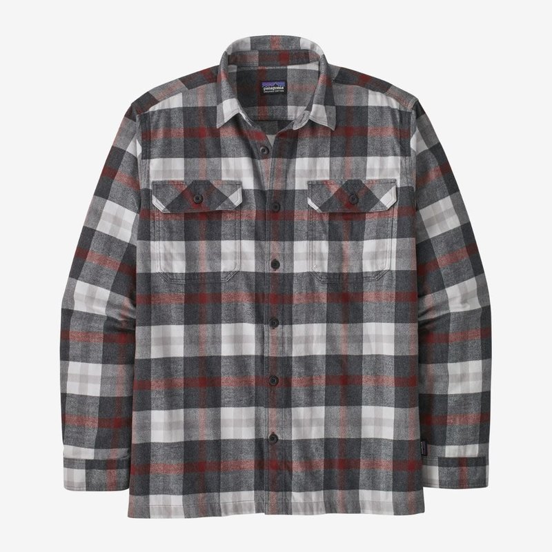 Patagonia Patagonia Men's Long Sleeved Organic Cotton Midweight Fjord Flannel Shirt Forage Ink Black FINAL SALE