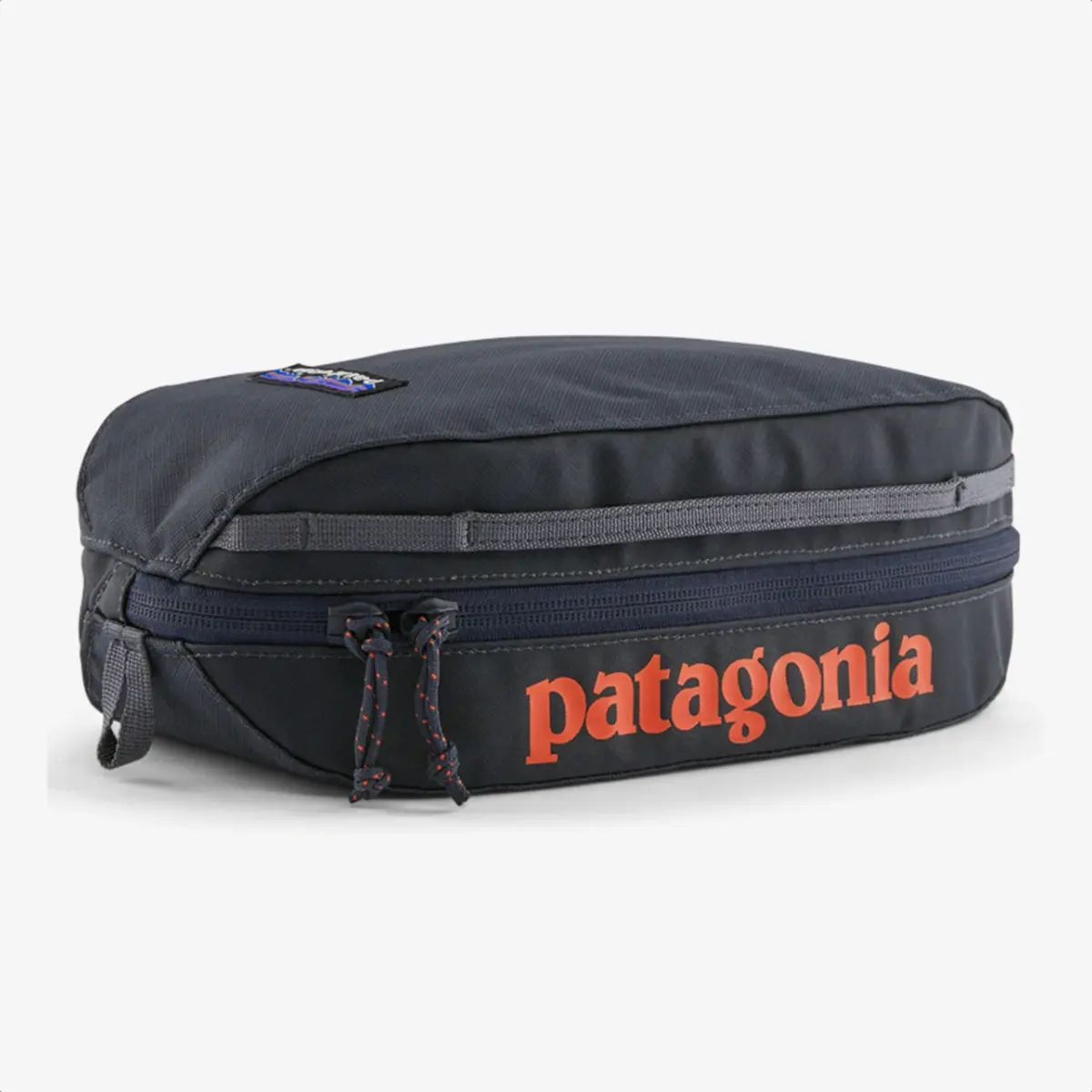 Patagonia black hole cube small sale