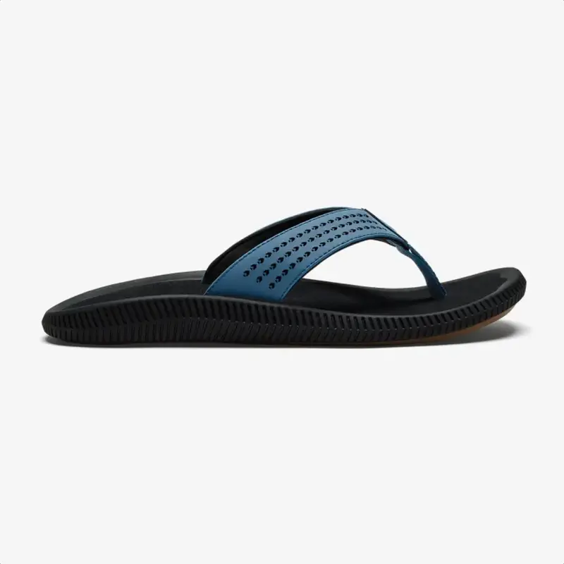 OluKai Ulele Men's Beach Sandal Blue Fog / Lava Rock