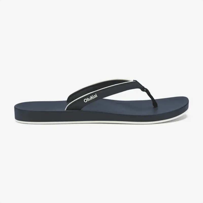 OluKai ‘Uiki Women's Beach Sandals Mood Indigo