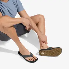 OluKai OluKai Ulele Men's Beach Sandal Lava Rock / Lava Rock