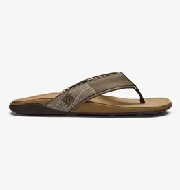 OluKai Tuahine Men's Waterproof Leather Sandal Hunter / Golden Sand