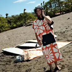 Nomadix Nomadix Changing Poncho Big Flowers Expedition Orange