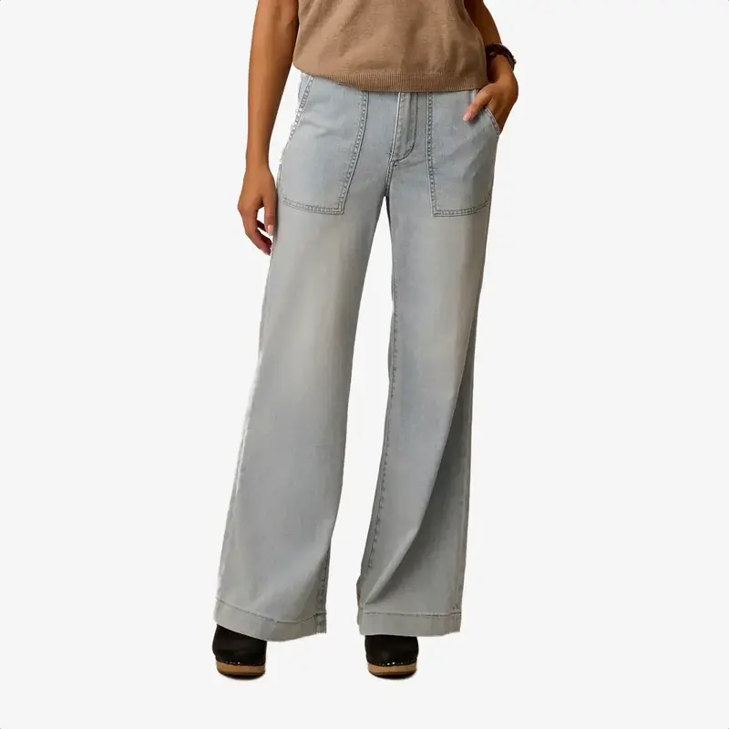 Carve Designs Farrah Lightweight Denim Wide Leg Savannah