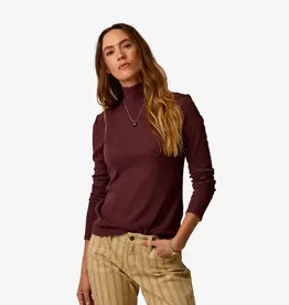 Carve Designs Denise Rib Turtlenck Dark Plum