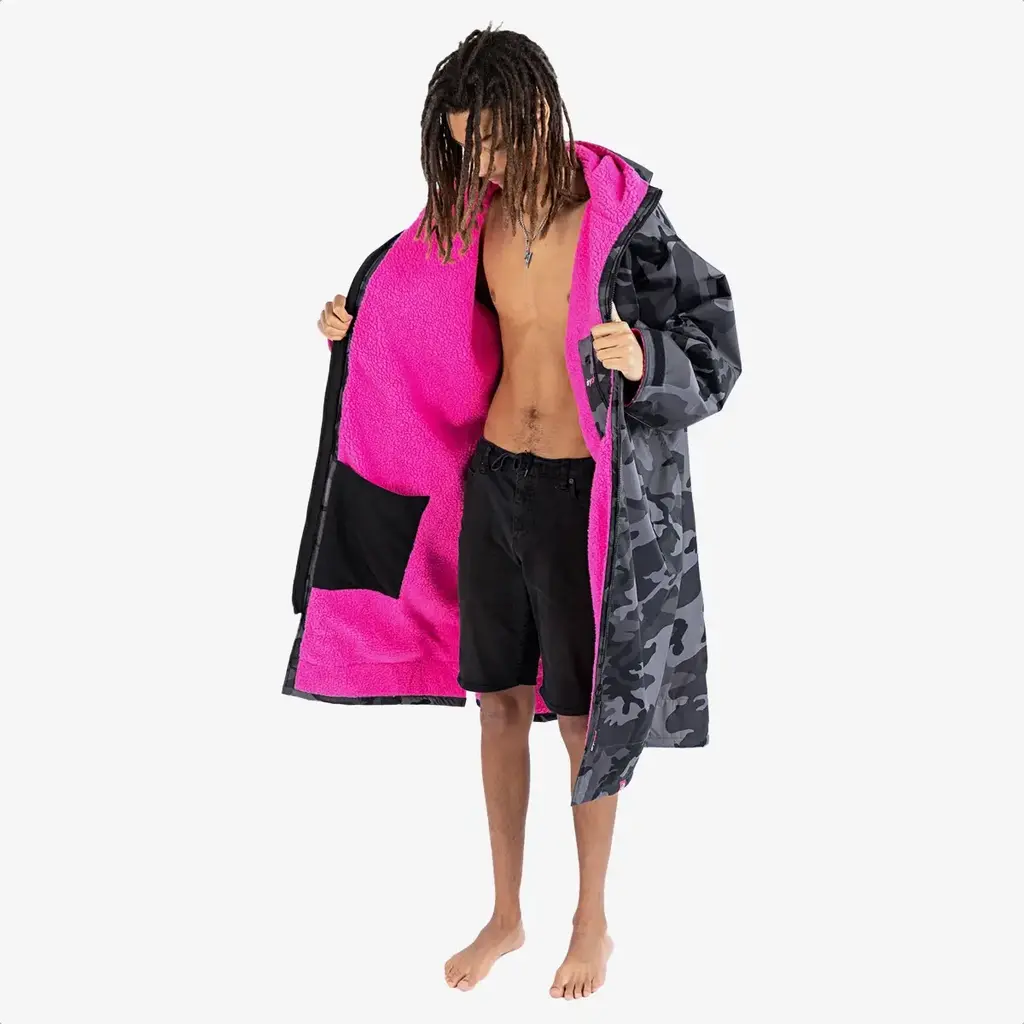 dryrobe dryrobe Advance Long Sleeve Black Camo / Pink