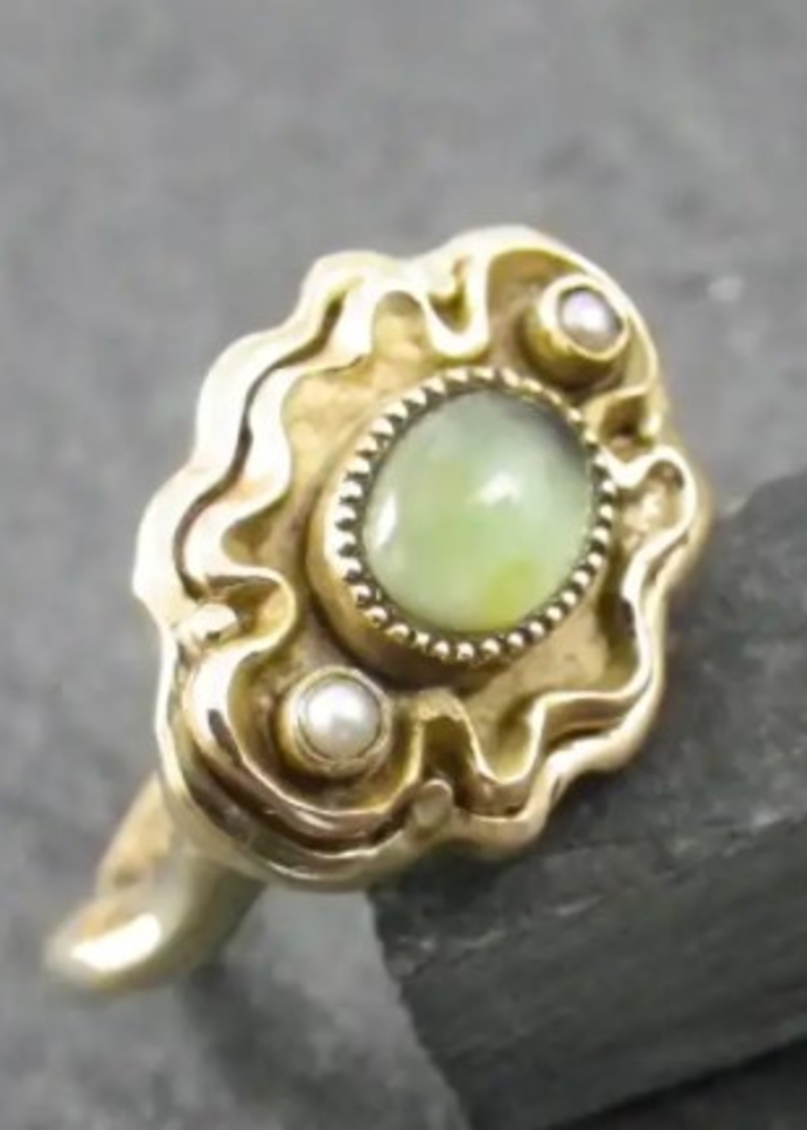 Vintage and Estate Jewelry Art Nouveau Agate & Pearl Ring
