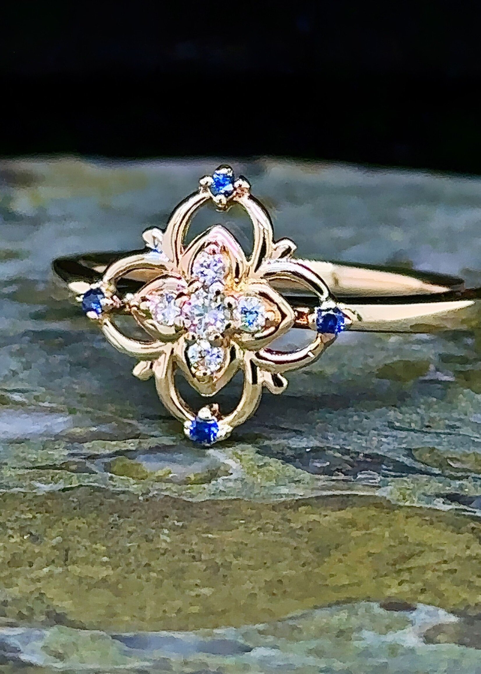 Fire & Facet Signature 14K  YG Diamond and Sapphire Filigree Ring